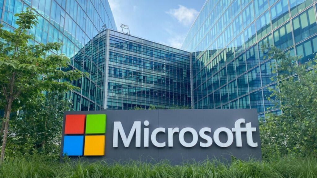 Microsoft despedirá a 6.000 empleados o el 3% de su planilla.
