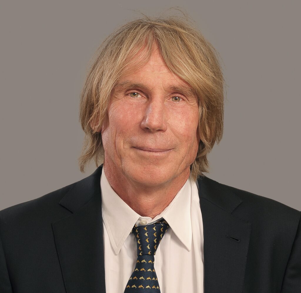 Hernán Büchi, economista, director de empresas y exministro de Hacienda.