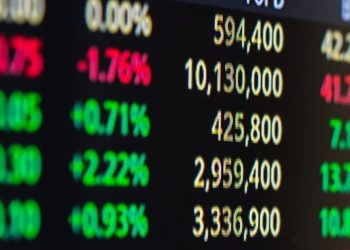 Giro de Trump sobre Irán derrumba el petróleo y revive a las bolsas