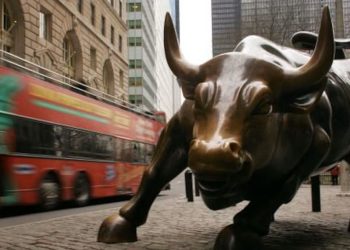 Wall Street rebota mientras el petróleo borra parte de la prima de guerra